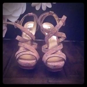 Report signature cork sandals